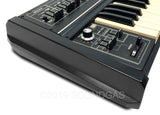 Roland SH-2 Synthesizer