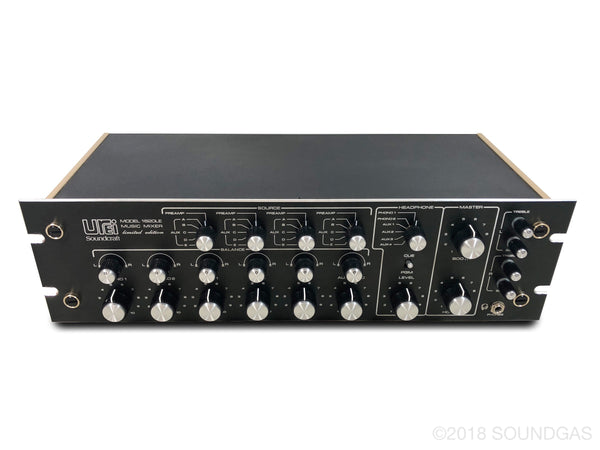 Urei Model 1620LE Mixer